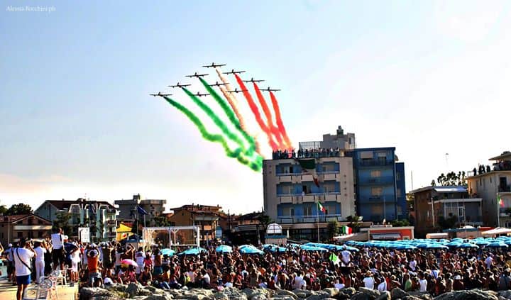 frecce tricolori bari 2022